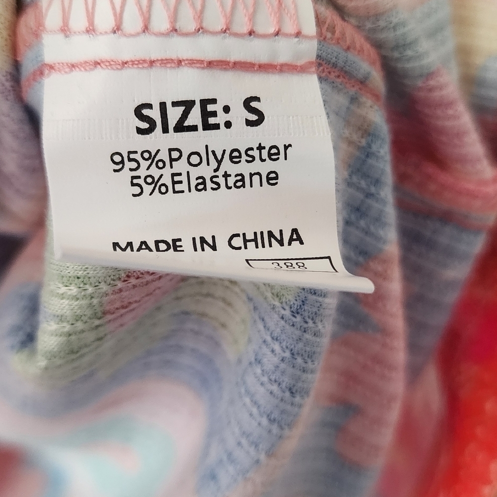 Colorful Floral Patchwork Blouse - Picture 4 of 4